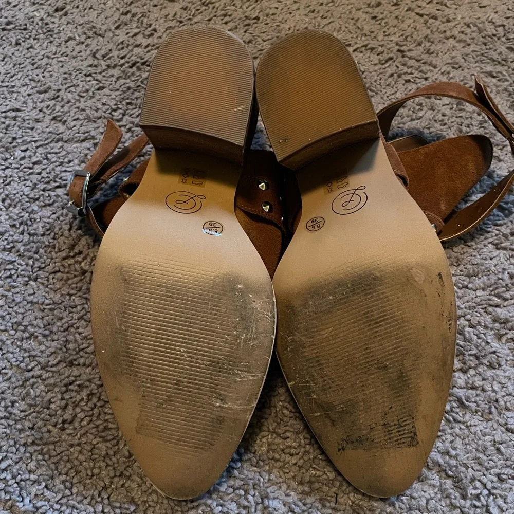 Chinese Laundry Booties - Picture 3 of 4